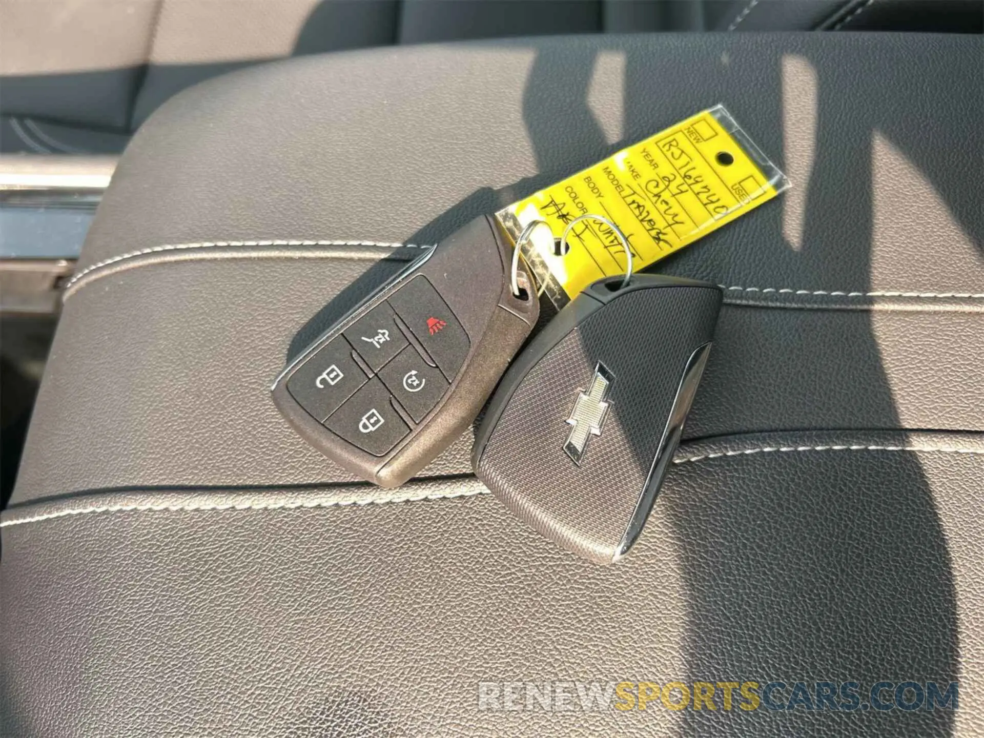 15 Photograph of a damaged car 1GNERGKS0RJ164740 CHEVROLET TRAVERSE 2024