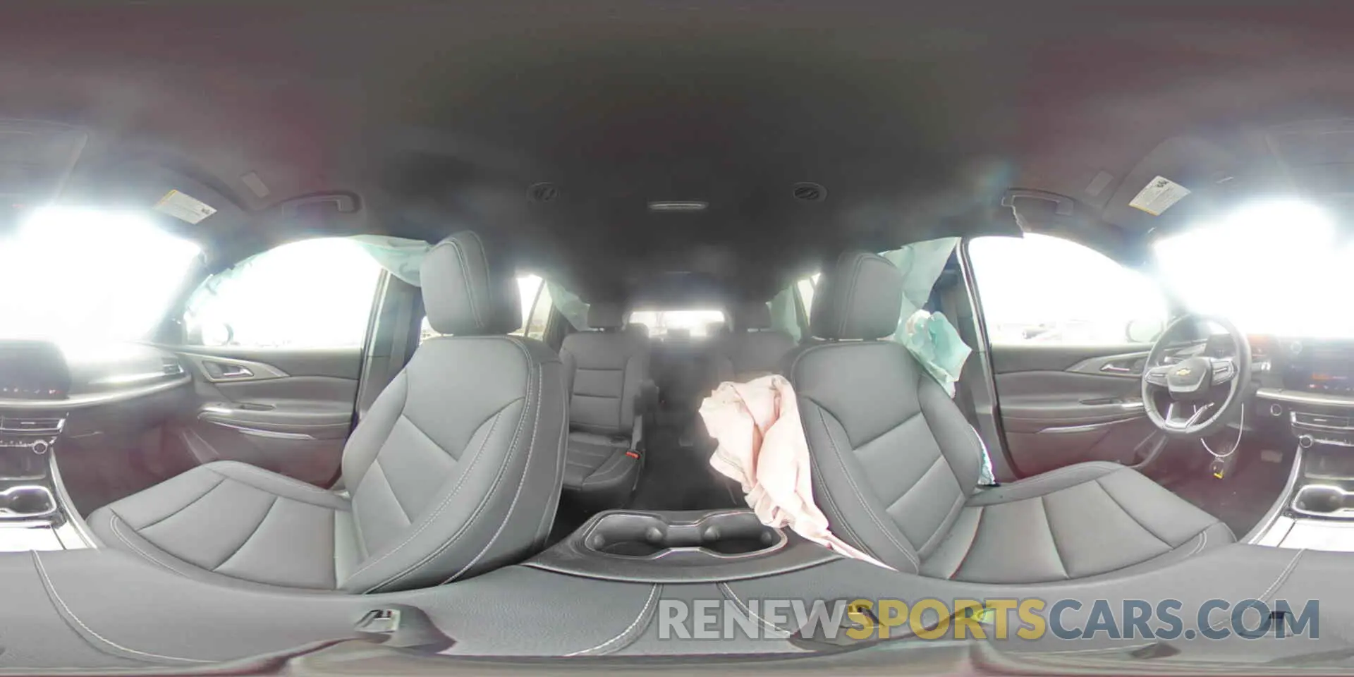 14 Photograph of a damaged car 1GNERGKS0RJ235242 CHEVROLET TRAVERSE 2024