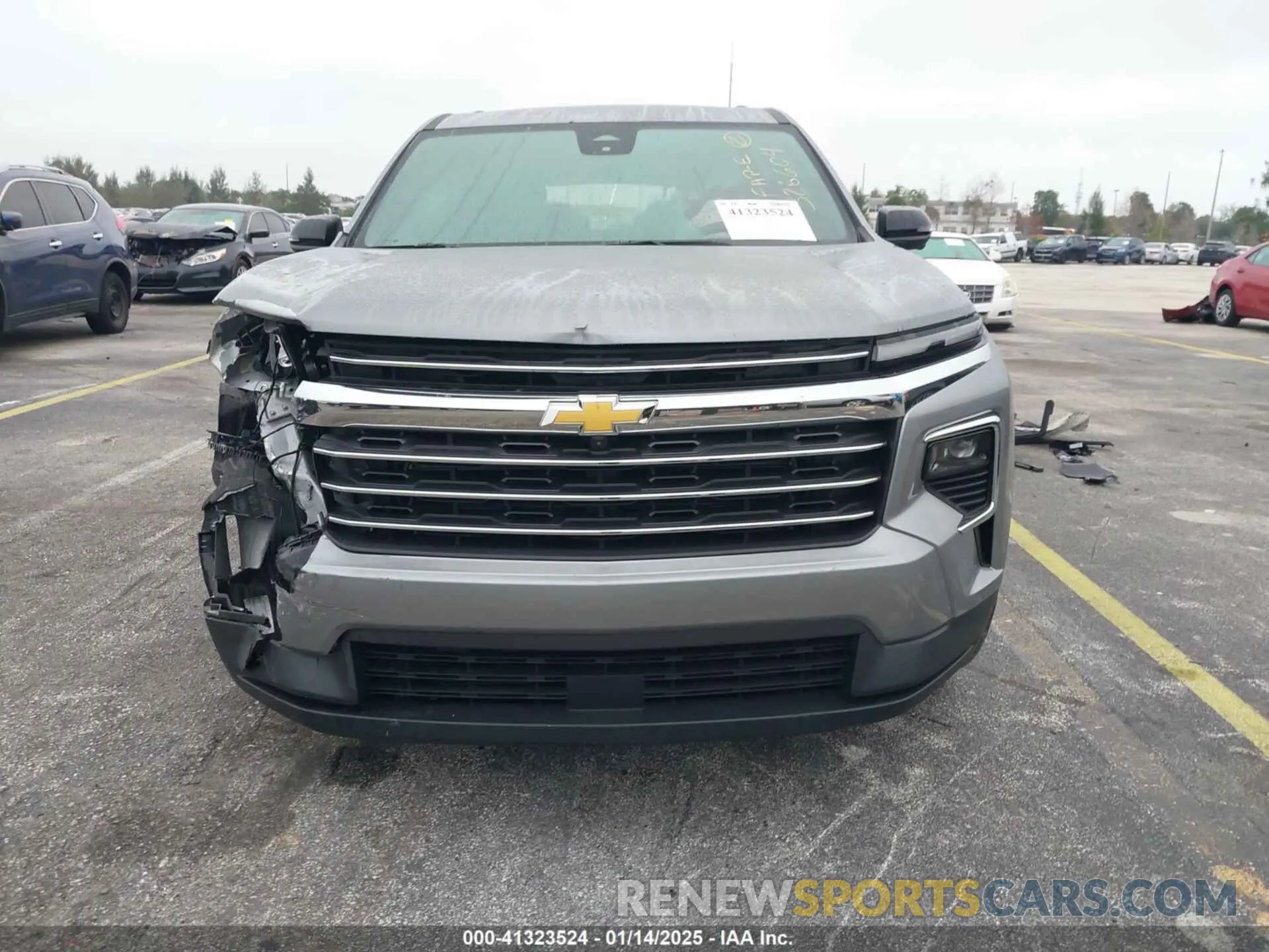 12 Photograph of a damaged car 1GNERGKS2RJ156560 CHEVROLET TRAVERSE 2024