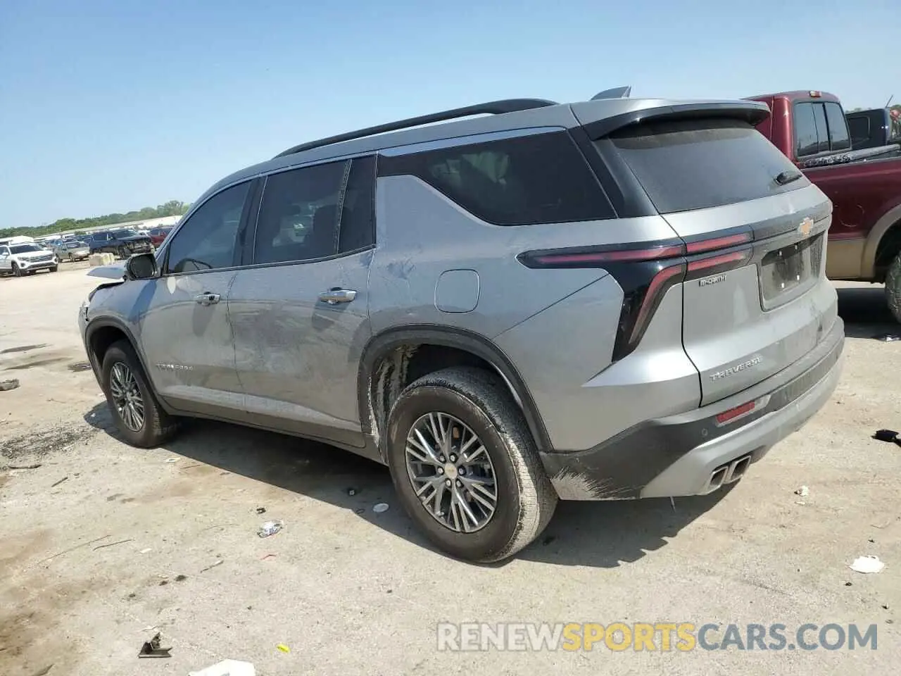2 Photograph of a damaged car 1GNERGKS2RJ163749 CHEVROLET TRAVERSE 2024