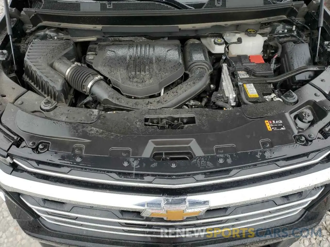 12 Photograph of a damaged car 1GNERGKS2RJ214036 CHEVROLET TRAVERSE 2024