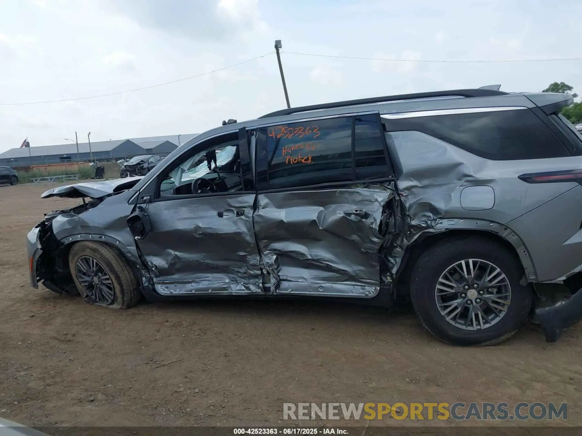 13 Photograph of a damaged car 1GNERGKS3RJ143655 CHEVROLET TRAVERSE 2024