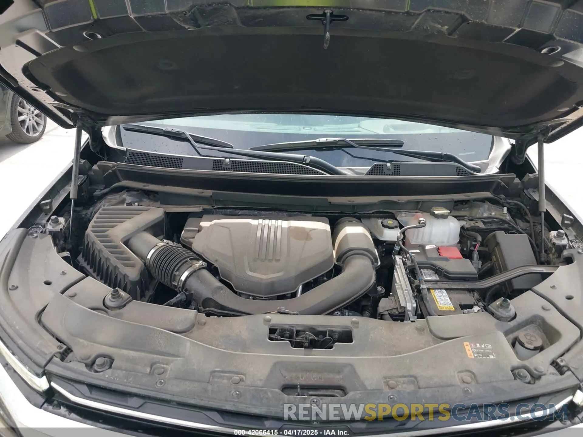 10 Photograph of a damaged car 1GNERGKS5RJ176849 CHEVROLET TRAVERSE 2024