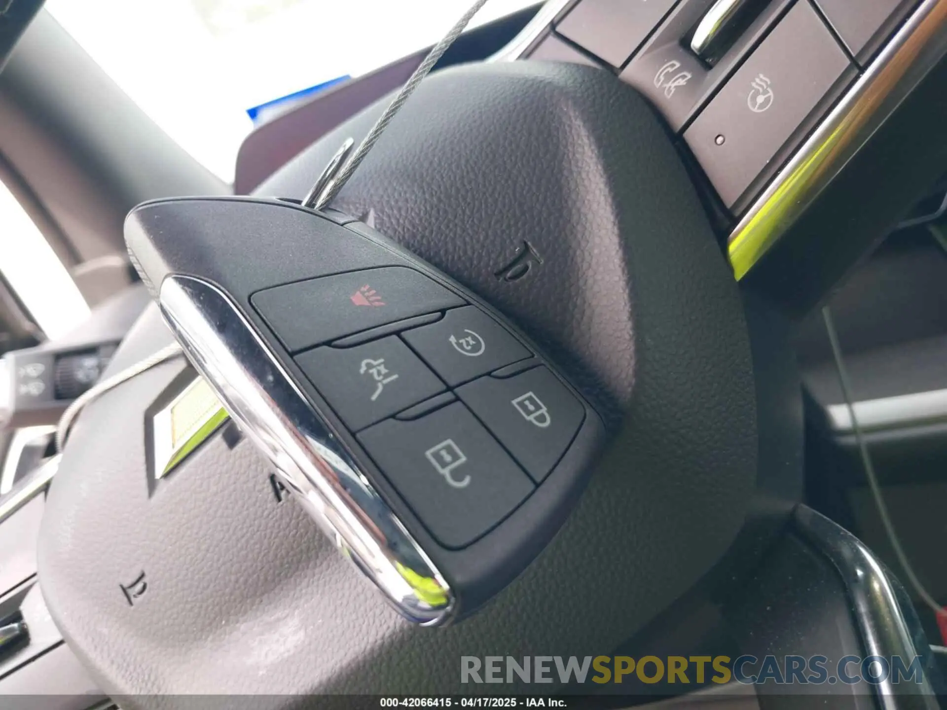 11 Photograph of a damaged car 1GNERGKS5RJ176849 CHEVROLET TRAVERSE 2024