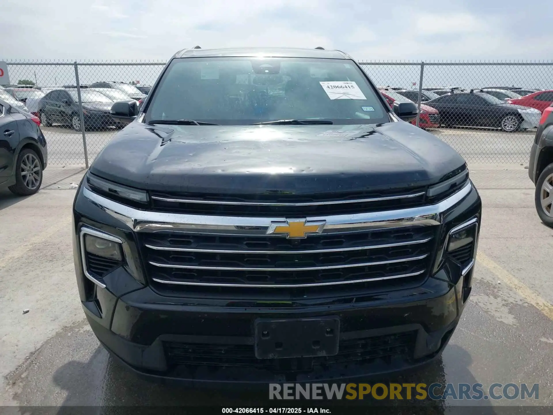 12 Photograph of a damaged car 1GNERGKS5RJ176849 CHEVROLET TRAVERSE 2024