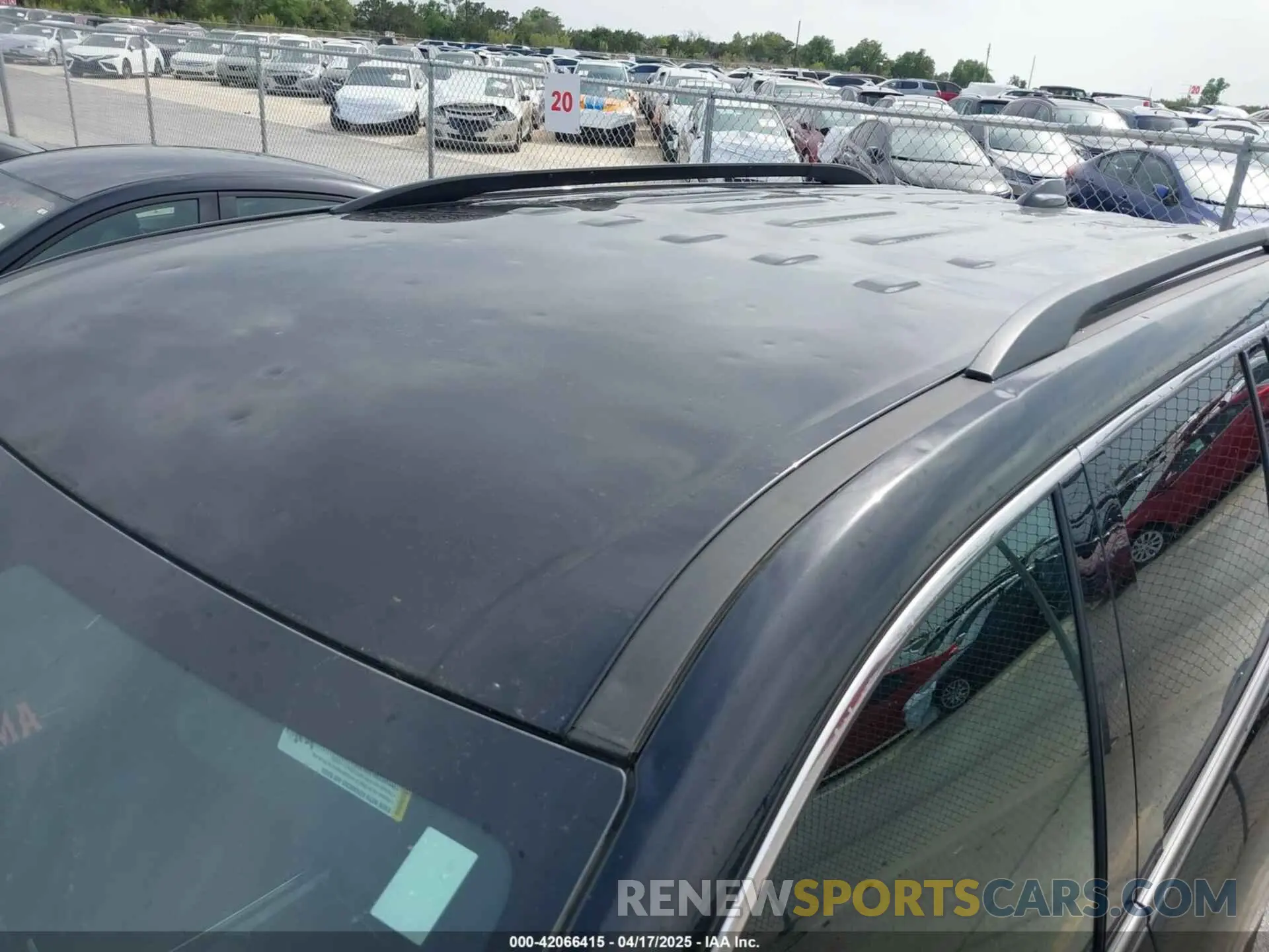 17 Photograph of a damaged car 1GNERGKS5RJ176849 CHEVROLET TRAVERSE 2024