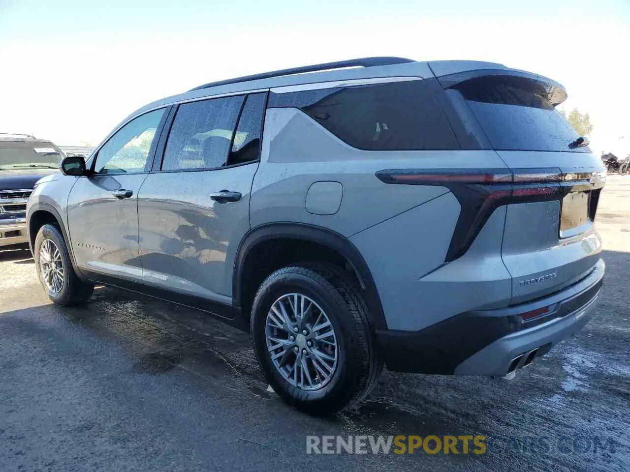 2 Photograph of a damaged car 1GNERGKS5RJ182988 CHEVROLET TRAVERSE 2024