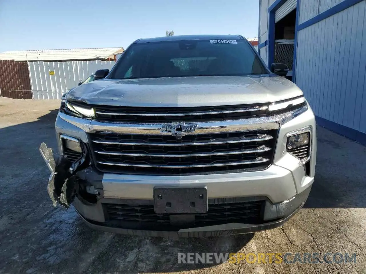 5 Photograph of a damaged car 1GNERGKS5RJ182988 CHEVROLET TRAVERSE 2024