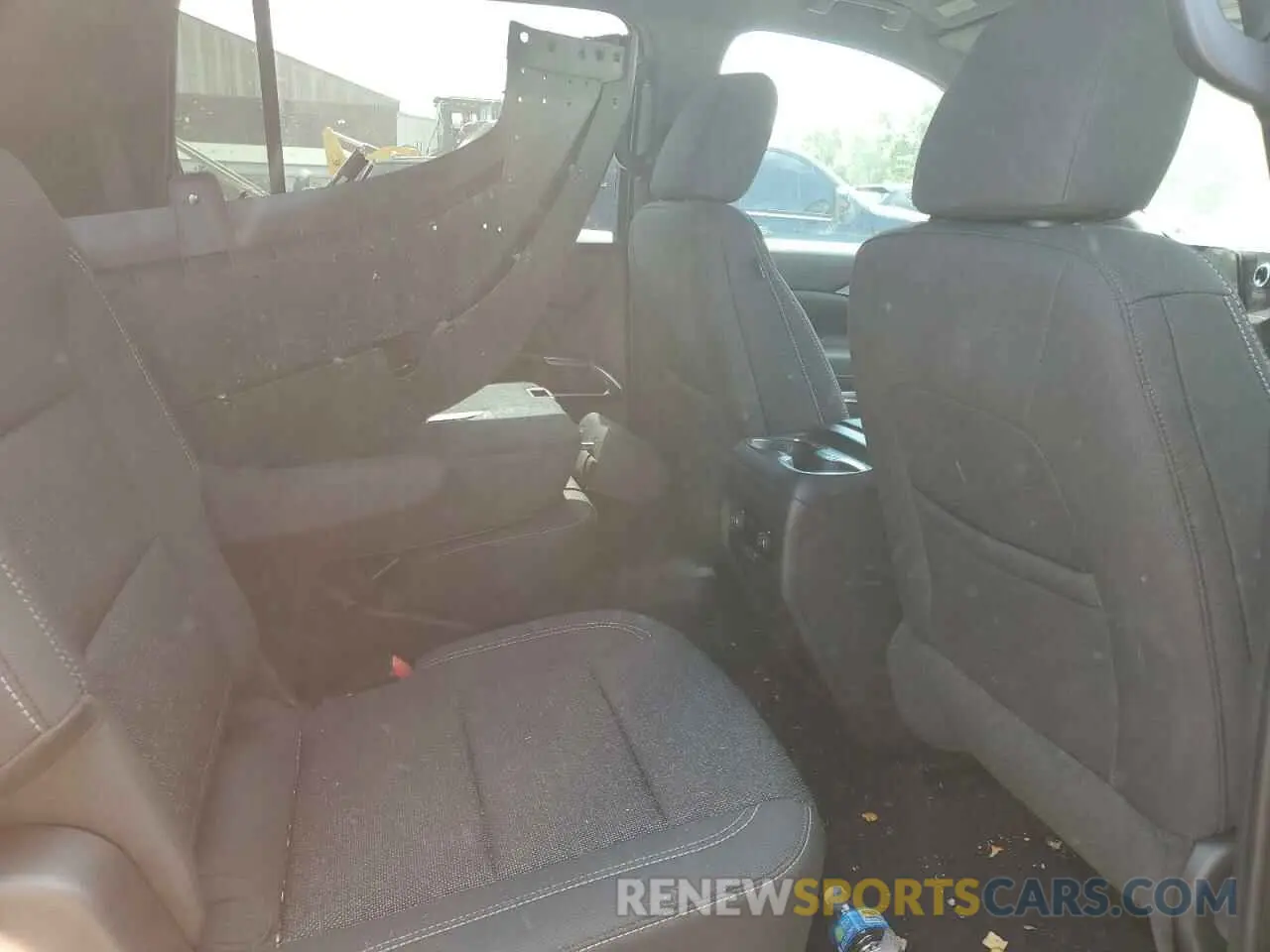10 Photograph of a damaged car 1GNERGKS6RJ243460 CHEVROLET TRAVERSE 2024