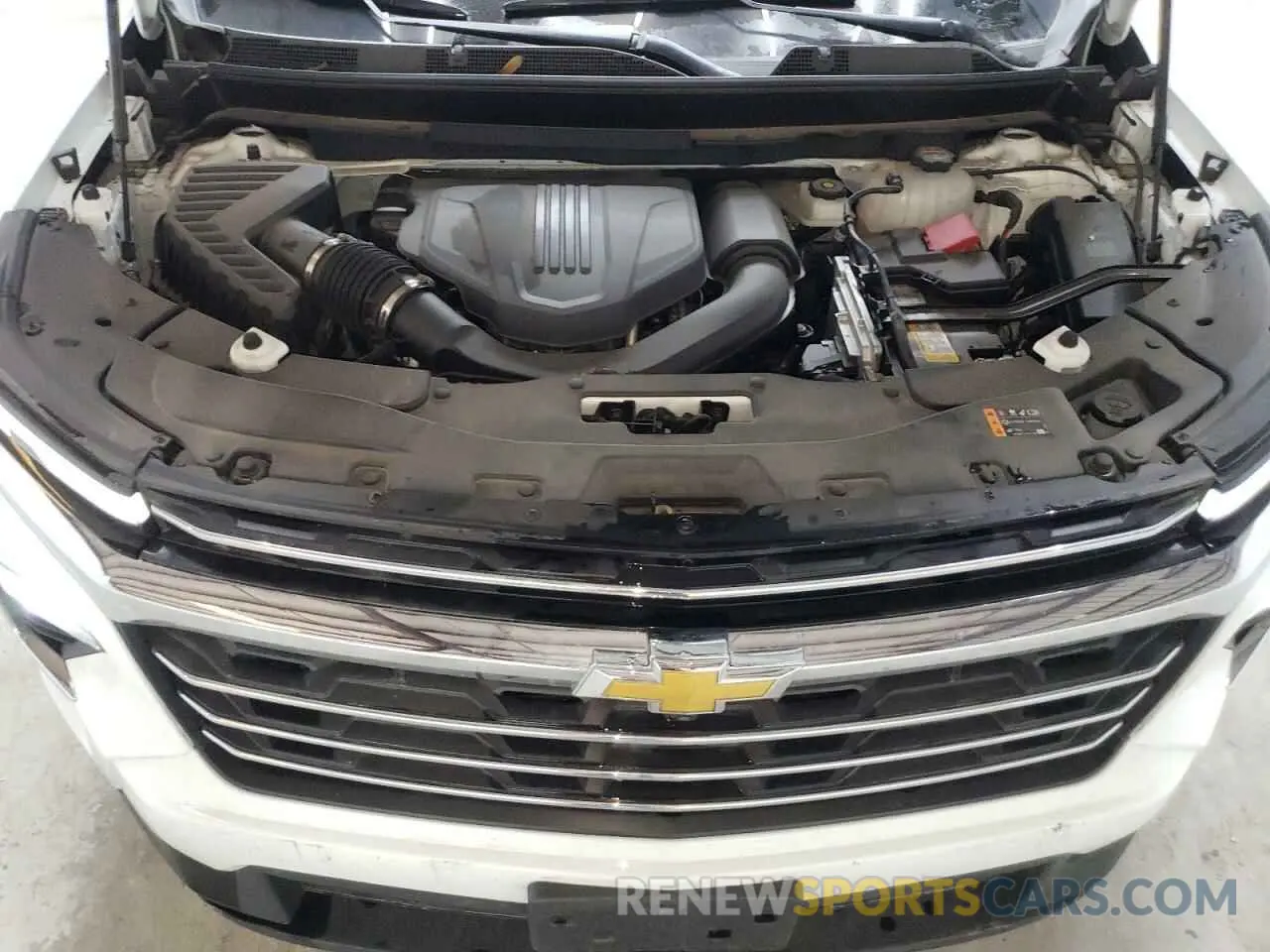 12 Photograph of a damaged car 1GNERGKS7RJ166288 CHEVROLET TRAVERSE 2024