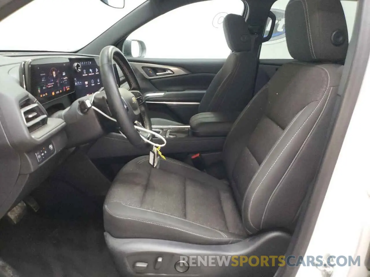 7 Photograph of a damaged car 1GNERGKS7RJ166288 CHEVROLET TRAVERSE 2024