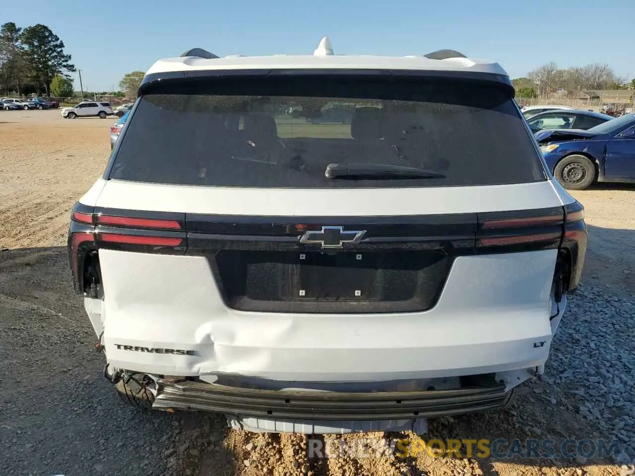 6 Photograph of a damaged car 1GNERGKS7RJ200715 CHEVROLET TRAVERSE 2024