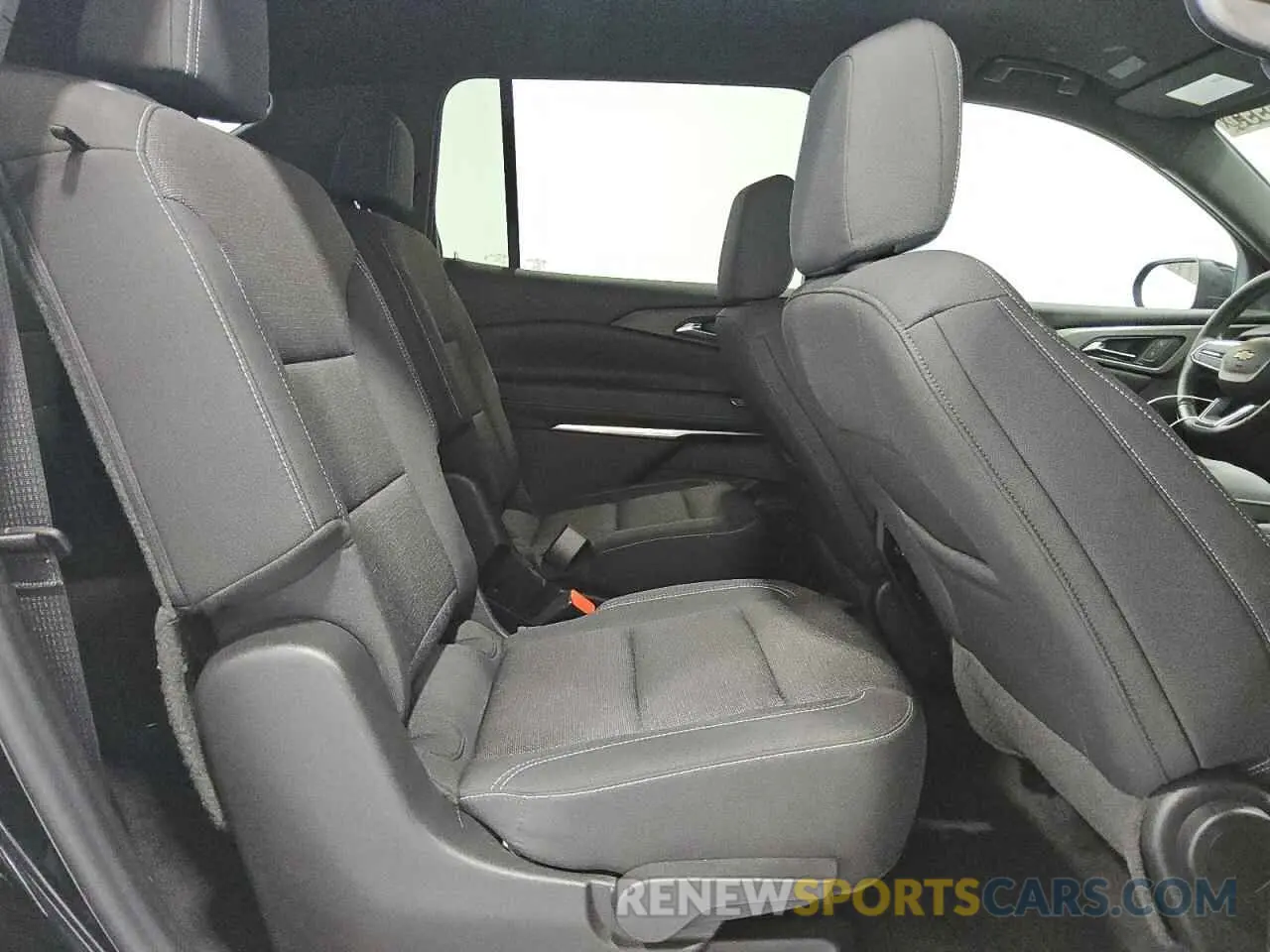 11 Photograph of a damaged car 1GNERGKS8RJ159348 CHEVROLET TRAVERSE 2024