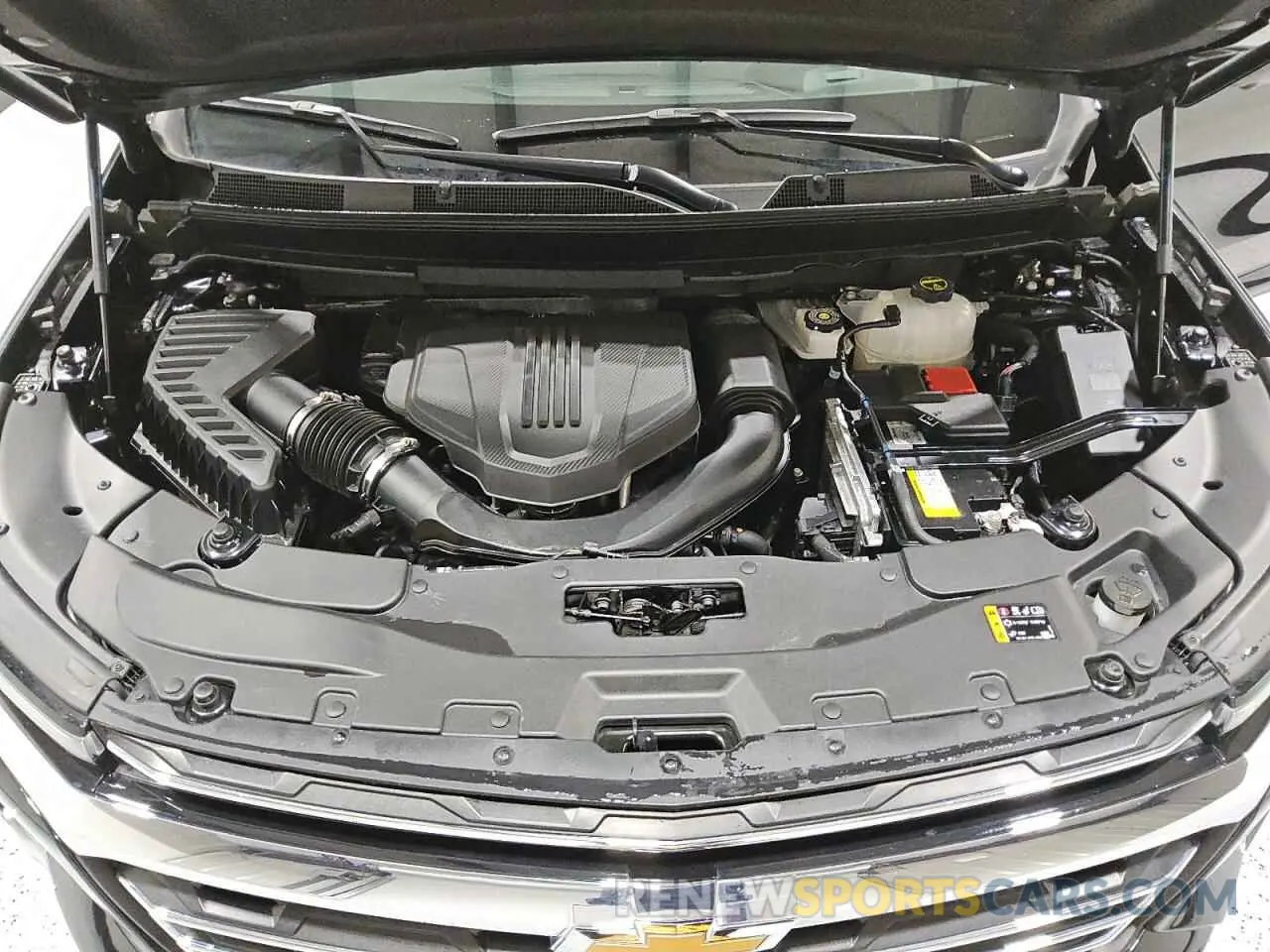 12 Photograph of a damaged car 1GNERGKS8RJ159348 CHEVROLET TRAVERSE 2024