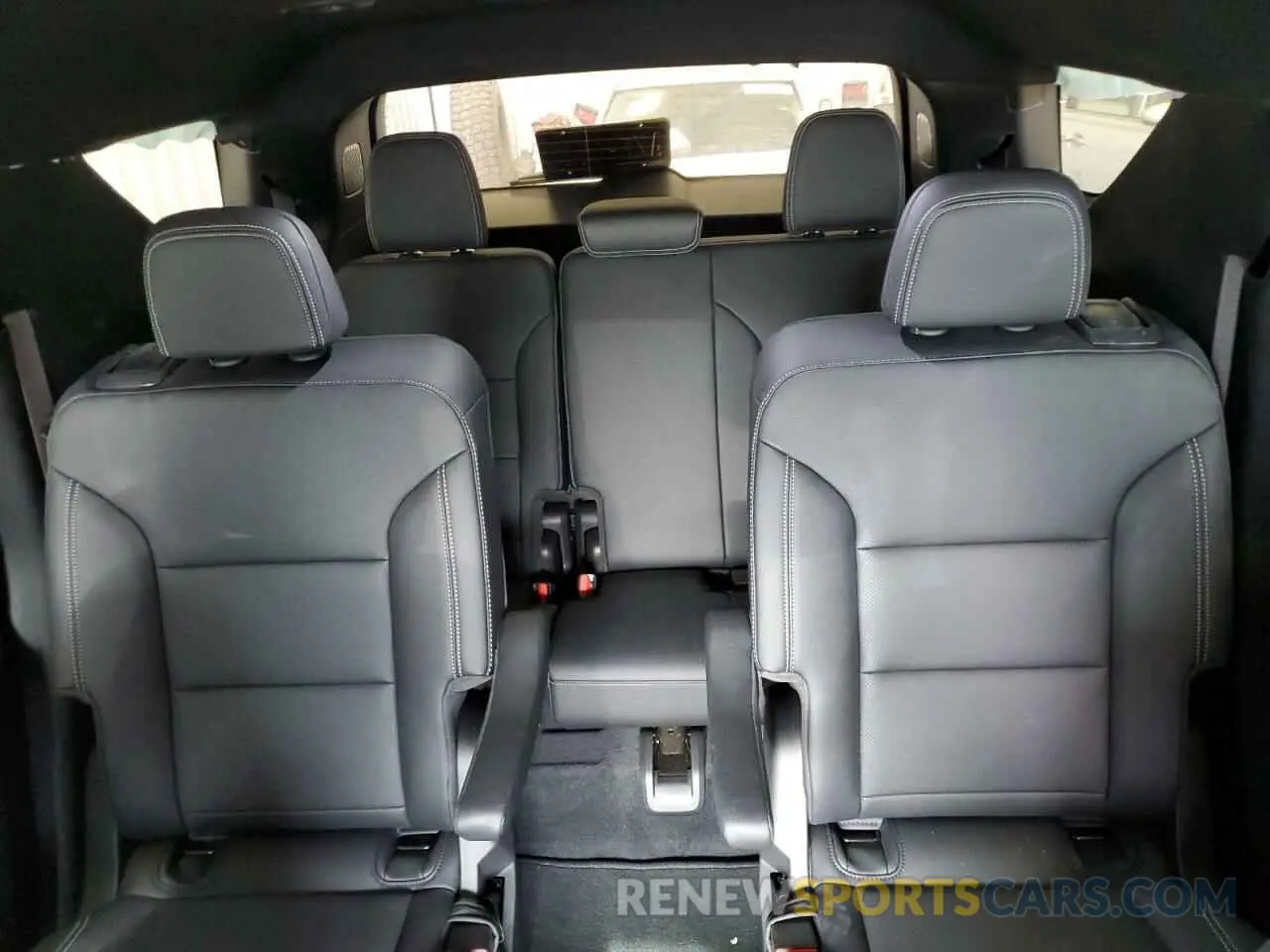 10 Photograph of a damaged car 1GNERGKS9RJ225888 CHEVROLET TRAVERSE 2024