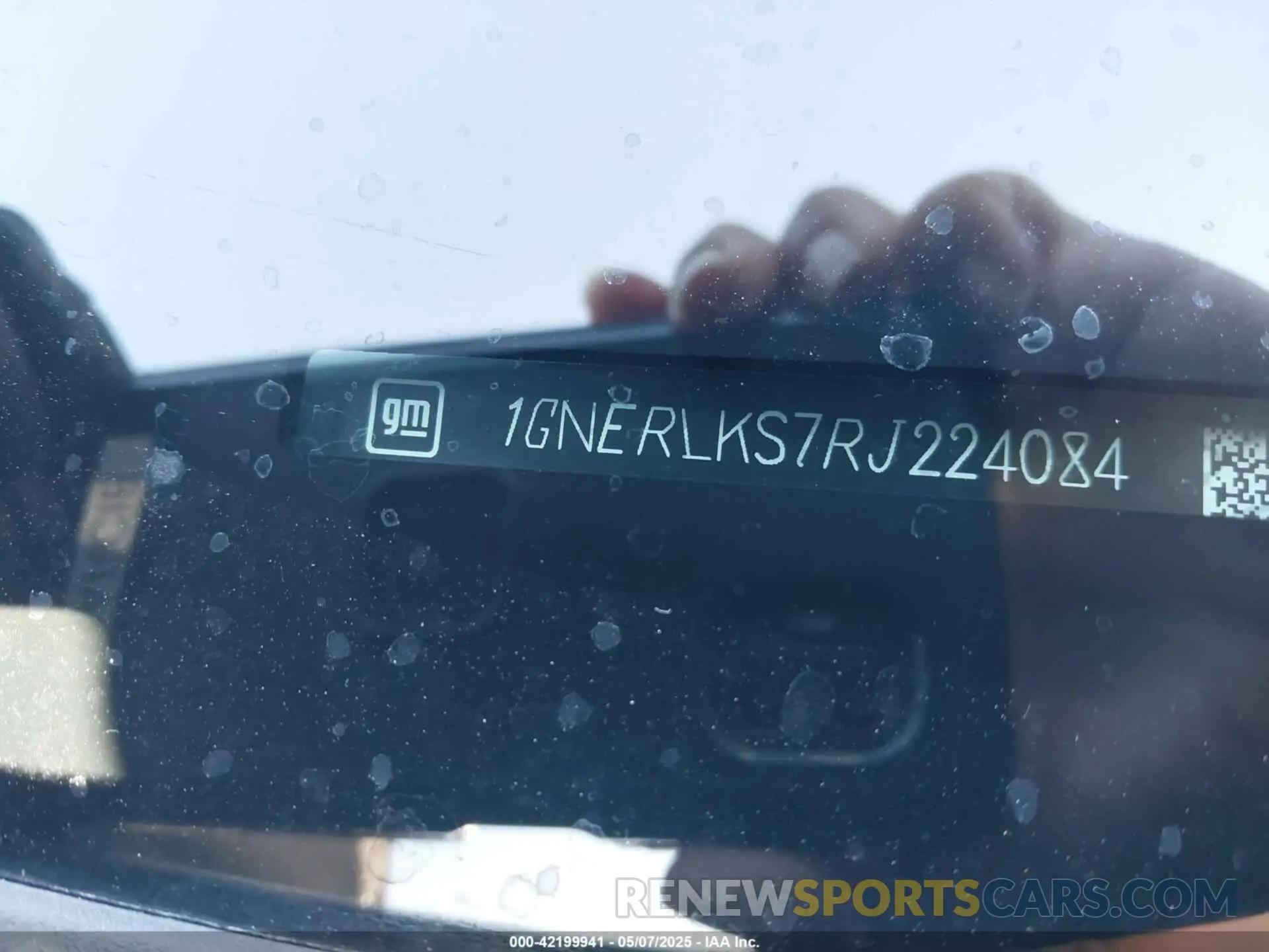 9 Photograph of a damaged car 1GNERLKS7RJ224084 CHEVROLET TRAVERSE 2024