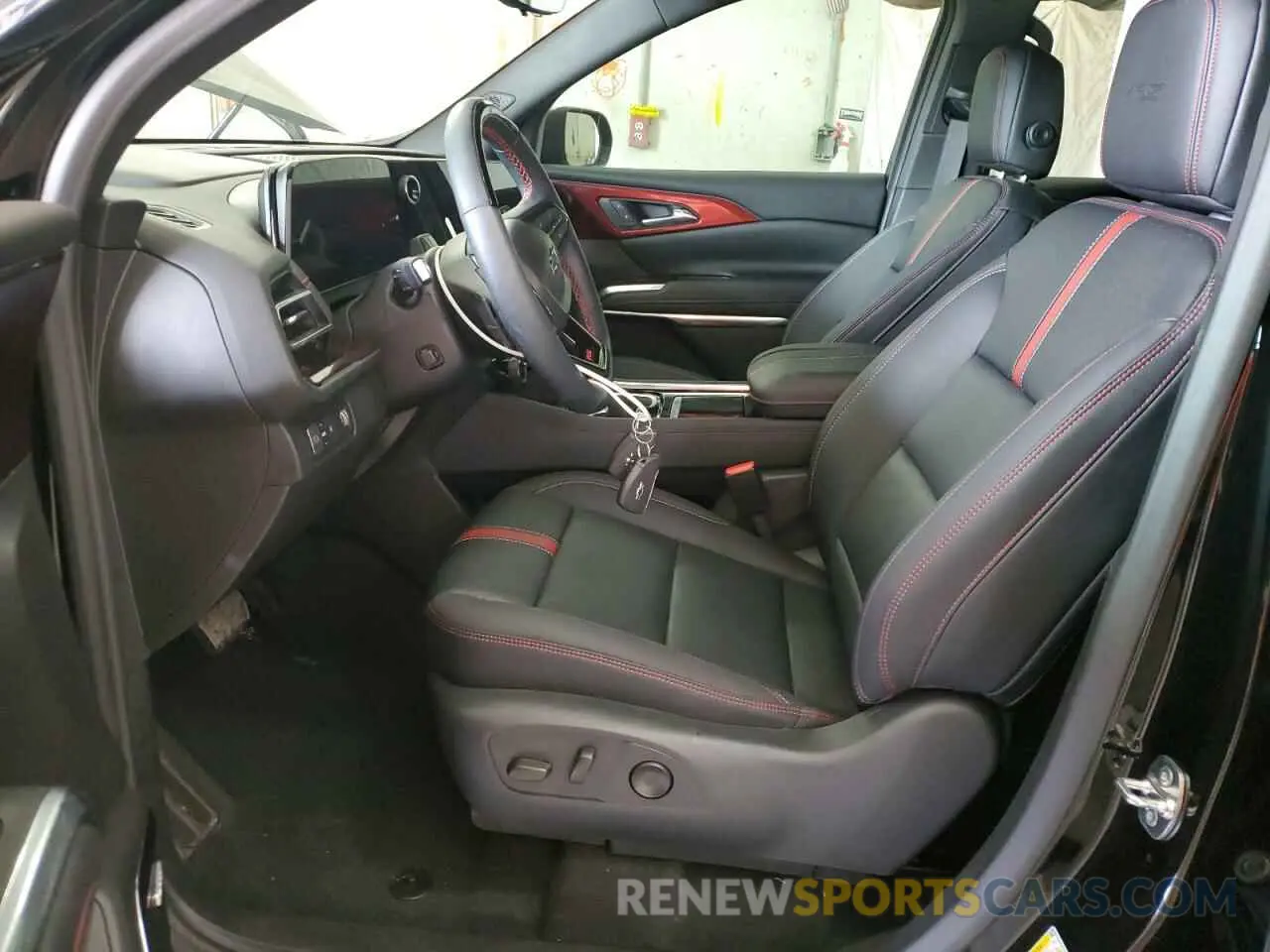7 Photograph of a damaged car 1GNERLKS7RJ232783 CHEVROLET TRAVERSE 2024
