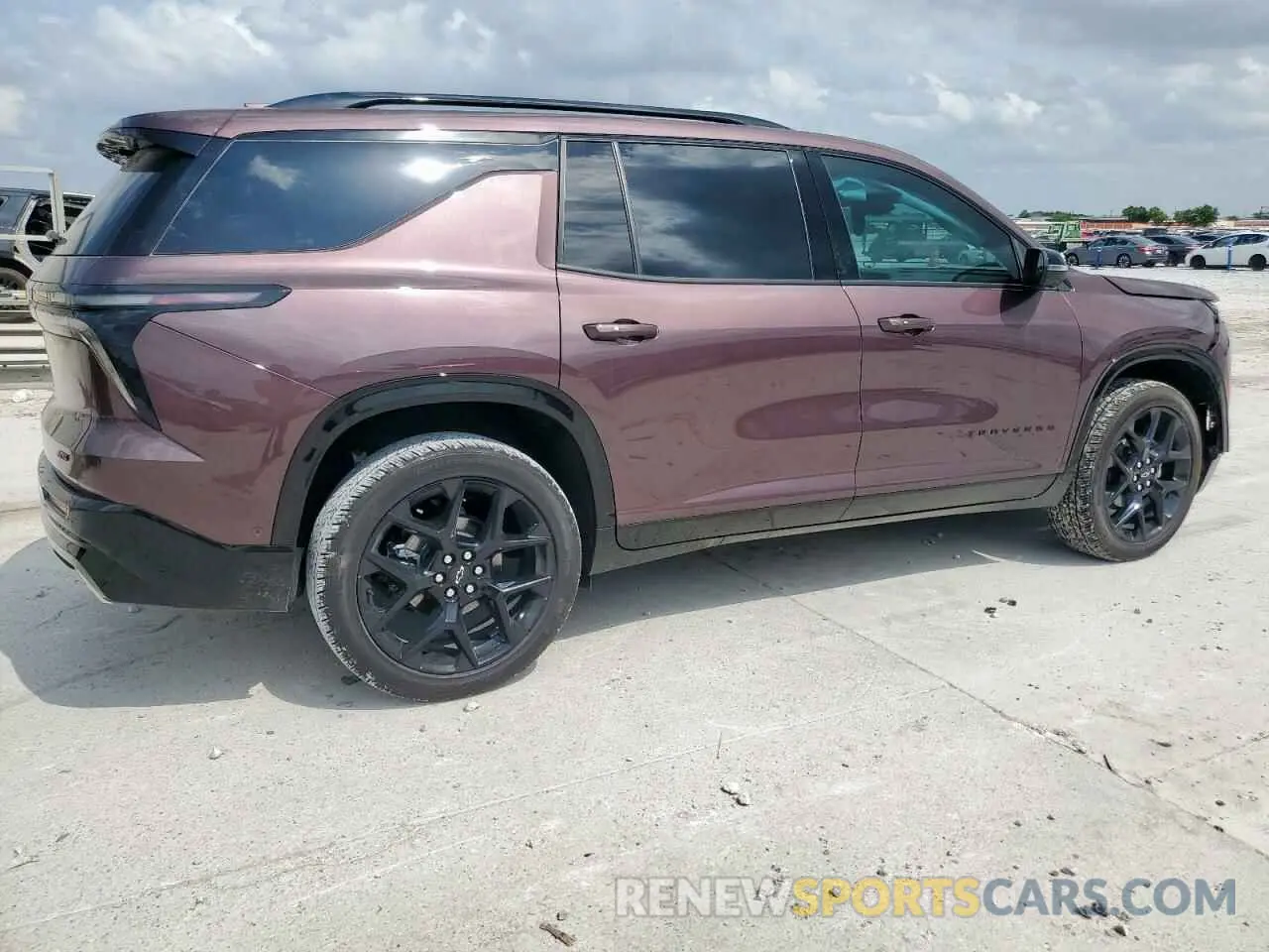 3 Photograph of a damaged car 1GNERLKS9RJ176278 CHEVROLET TRAVERSE 2024