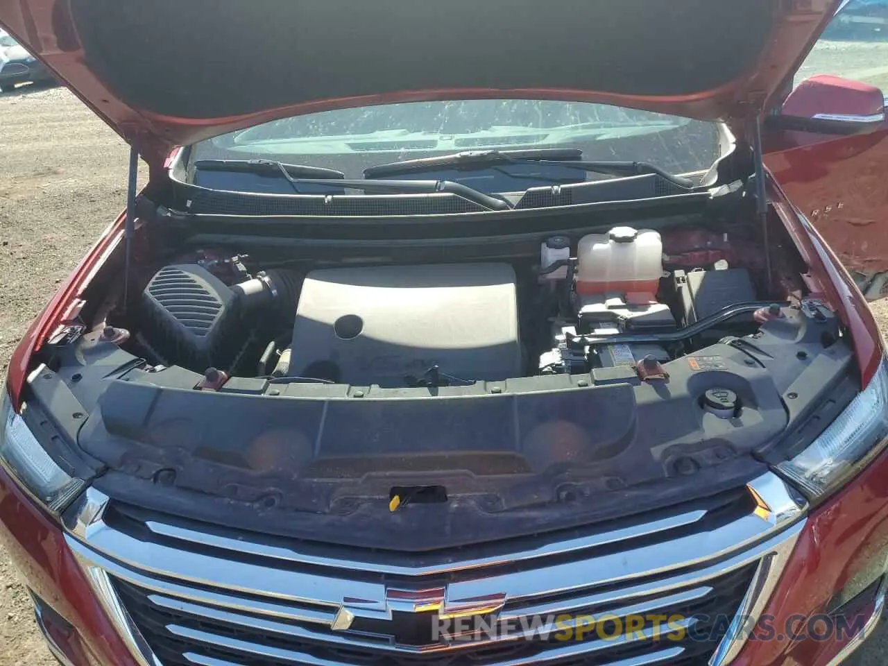 12 Photograph of a damaged car 1GNETVKW4RJ130910 CHEVROLET TRAVERSE 2024