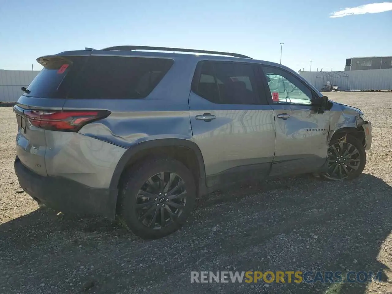 3 Photograph of a damaged car 1GNETYKW8RJ135383 CHEVROLET TRAVERSE 2024