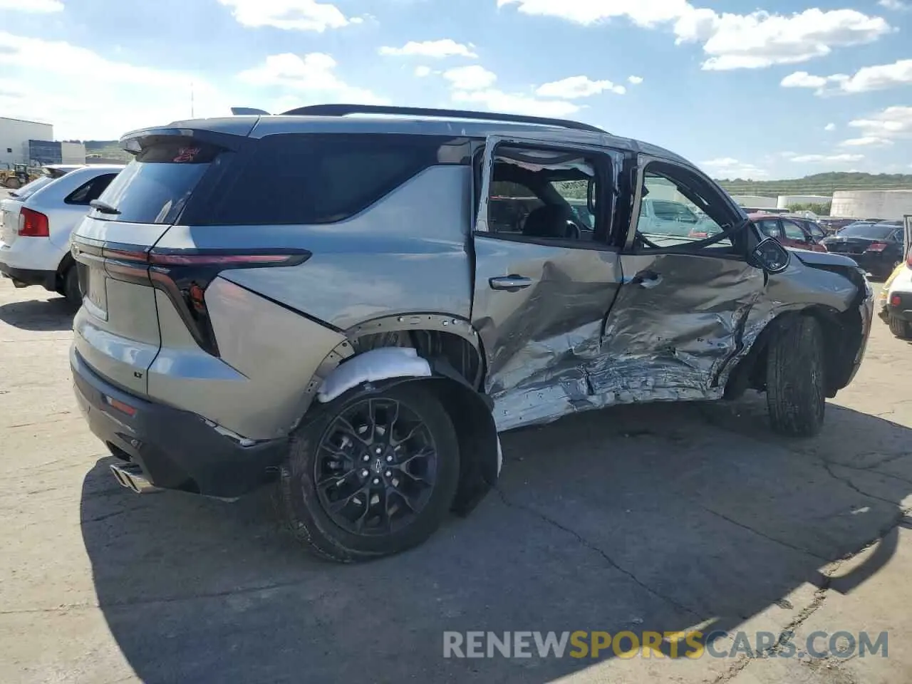 3 Photograph of a damaged car 1GNEVGKS8RJ140505 CHEVROLET TRAVERSE 2024
