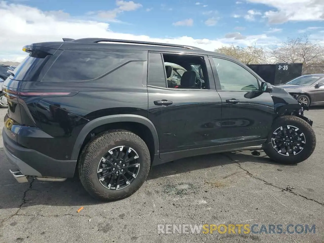 3 Photograph of a damaged car 1GNEVJKS6RJ154190 CHEVROLET TRAVERSE 2024