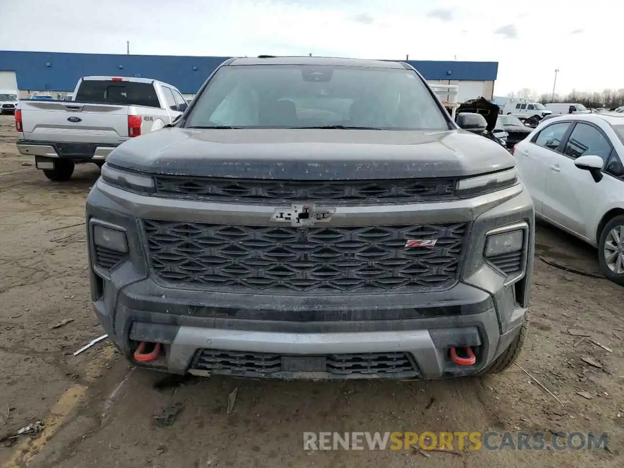 5 Photograph of a damaged car 1GNEVJKS9RJ201728 CHEVROLET TRAVERSE 2024