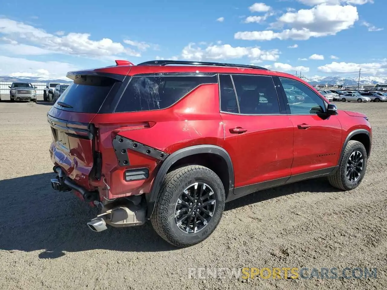 3 Photograph of a damaged car 1GNEVJKSXRJ178640 CHEVROLET TRAVERSE 2024