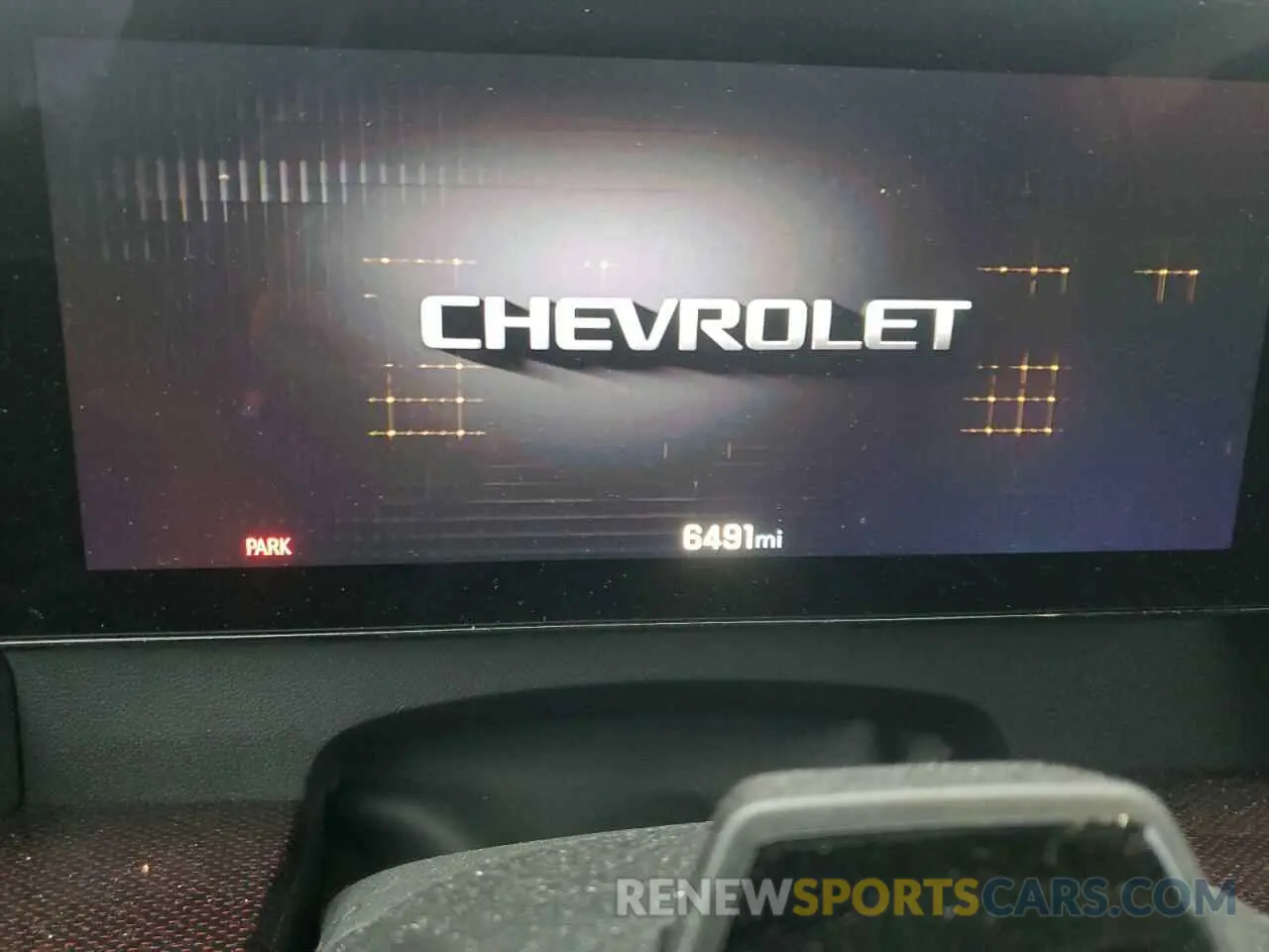 9 Photograph of a damaged car 1GNEVLKS2RJ155199 CHEVROLET TRAVERSE 2024