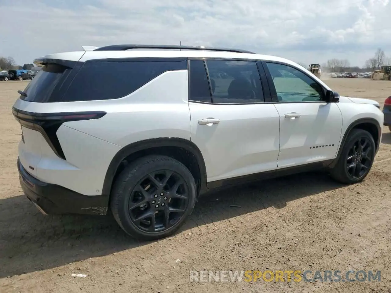 3 Photograph of a damaged car 1GNEVLKS5RJ153379 CHEVROLET TRAVERSE 2024