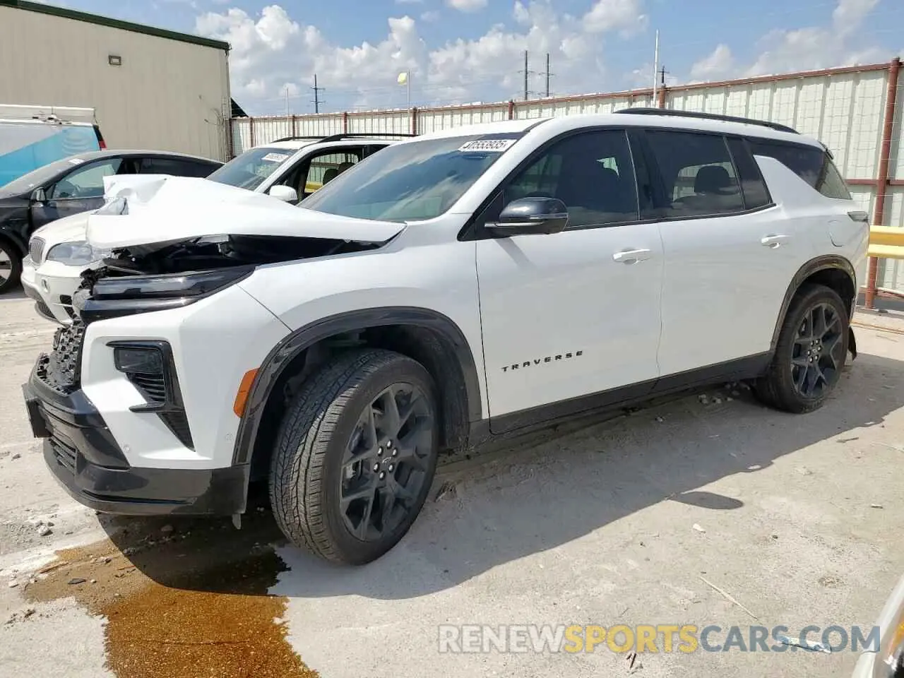 1 Photograph of a damaged car 1GNEVLKSXRJ141390 CHEVROLET TRAVERSE 2024