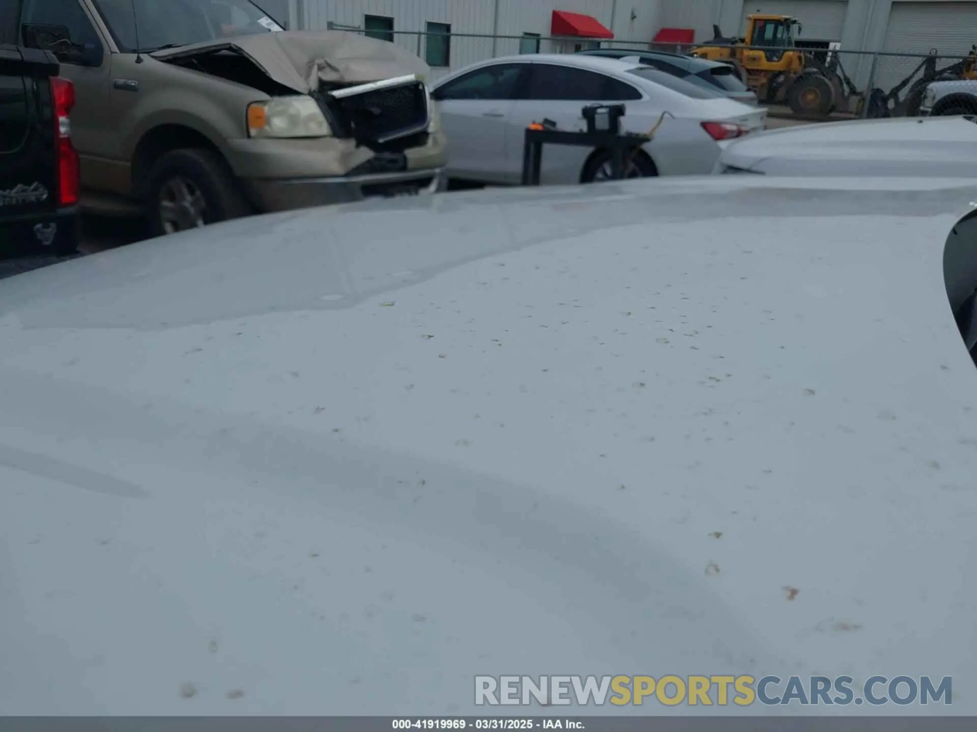 6 Photograph of a damaged car 1GNERGRS0SJ151630 CHEVROLET TRAVERSE 2025