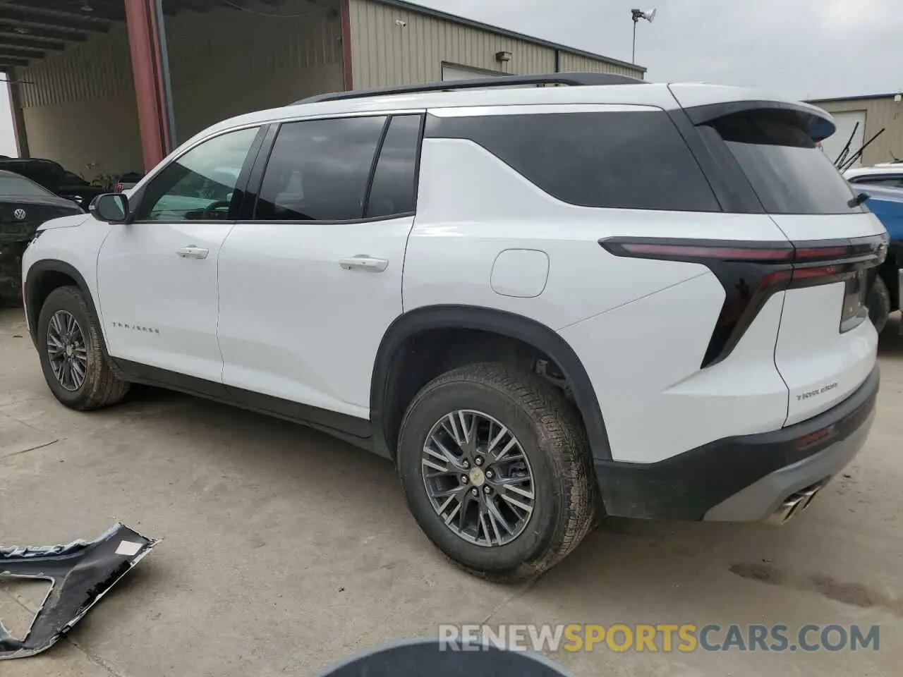 2 Photograph of a damaged car 1GNERGRS1SJ125571 CHEVROLET TRAVERSE 2025