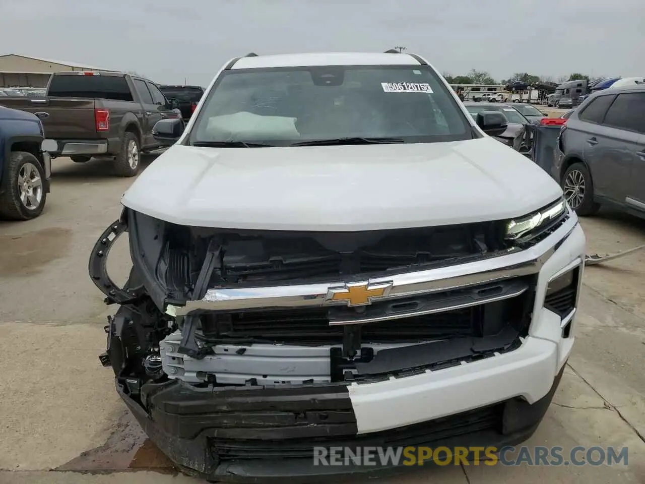 5 Photograph of a damaged car 1GNERGRS1SJ125571 CHEVROLET TRAVERSE 2025