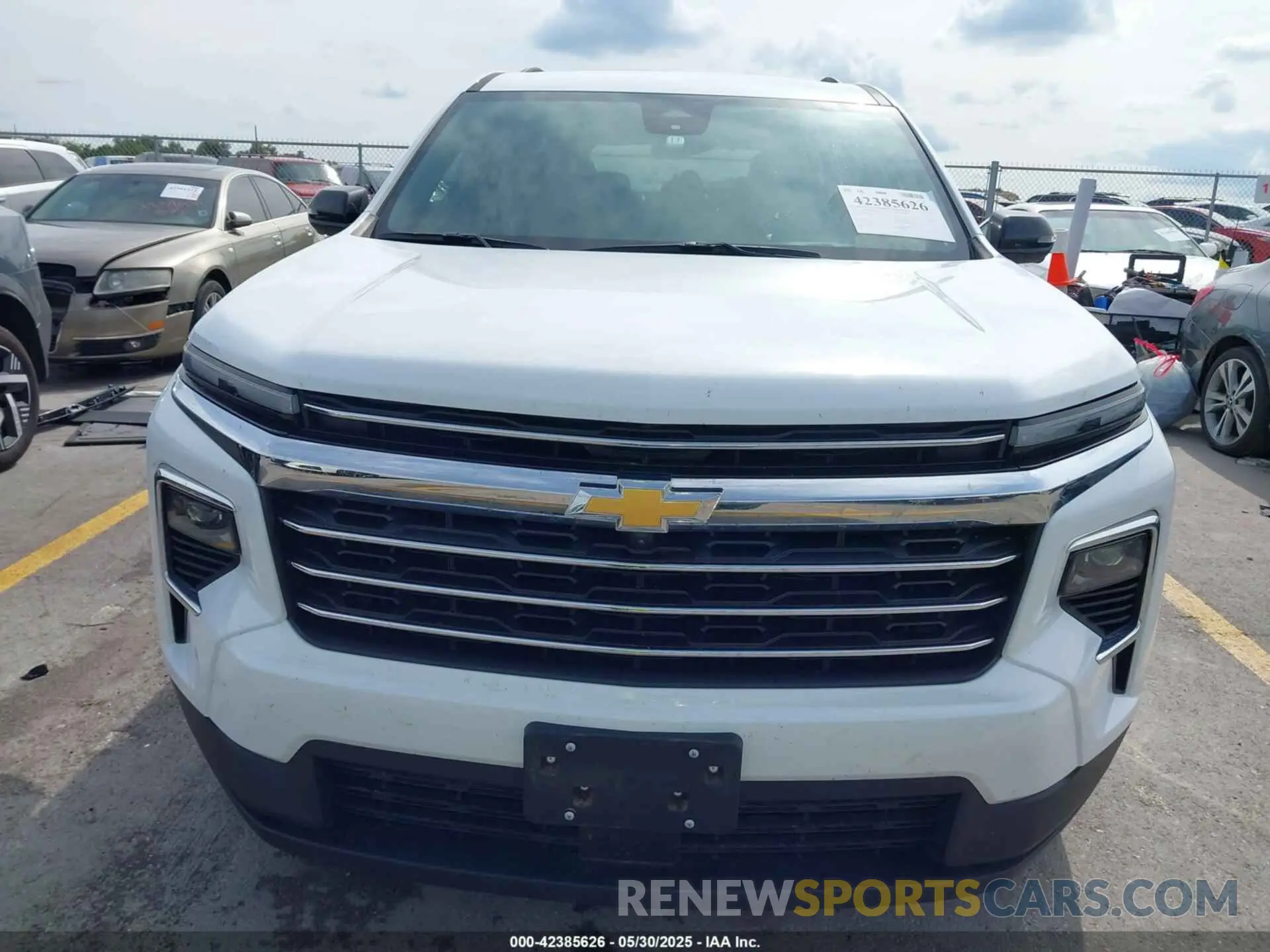 13 Photograph of a damaged car 1GNERGRS1SJ176682 CHEVROLET TRAVERSE 2025