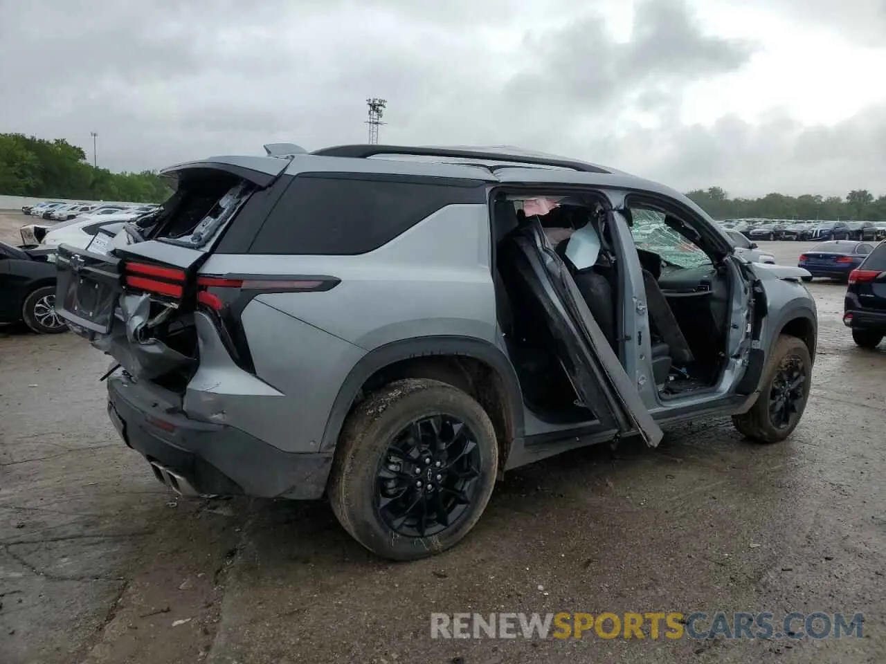 3 Photograph of a damaged car 1GNERGRS2SJ126650 CHEVROLET TRAVERSE 2025