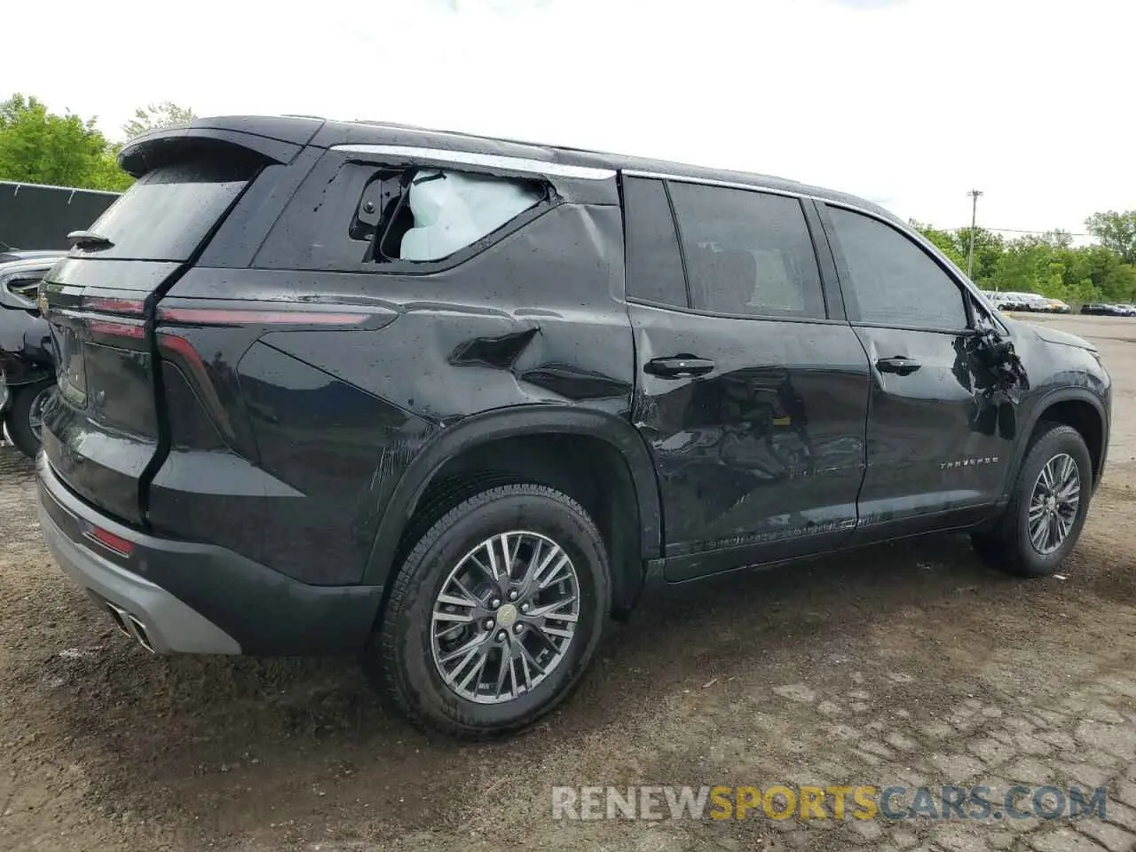 3 Photograph of a damaged car 1GNERGRS4SJ129680 CHEVROLET TRAVERSE 2025