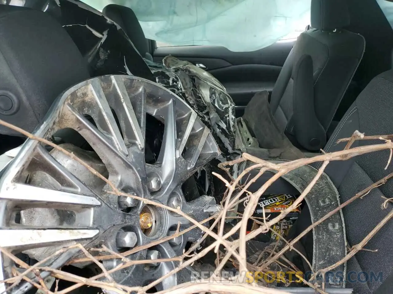 11 Photograph of a damaged car 1GNERGRS7SJ129723 CHEVROLET TRAVERSE 2025