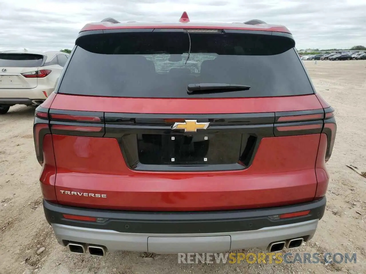 6 Photograph of a damaged car 1GNERGRS8SJ186321 CHEVROLET TRAVERSE 2025