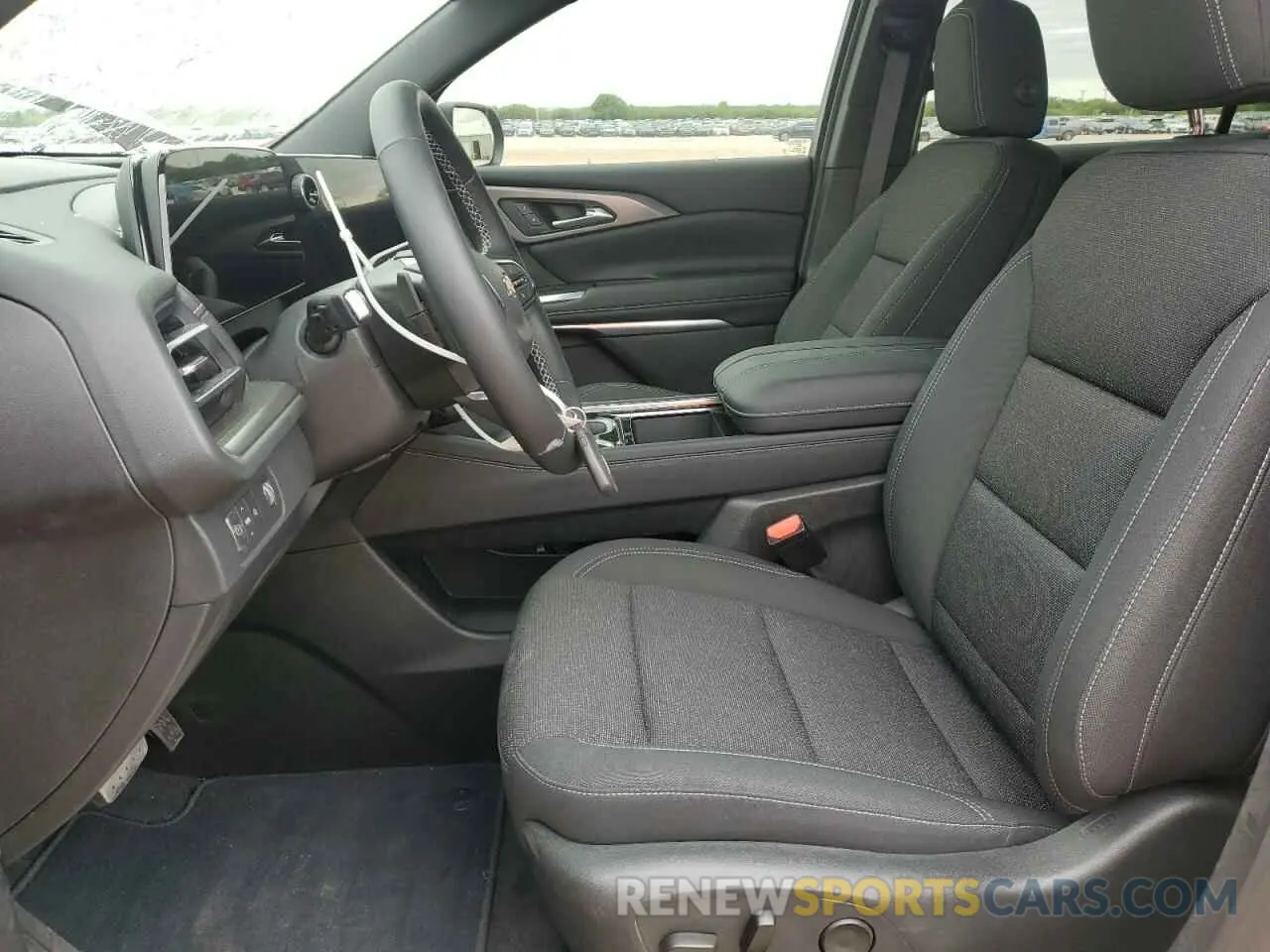 7 Photograph of a damaged car 1GNERGRS8SJ186321 CHEVROLET TRAVERSE 2025