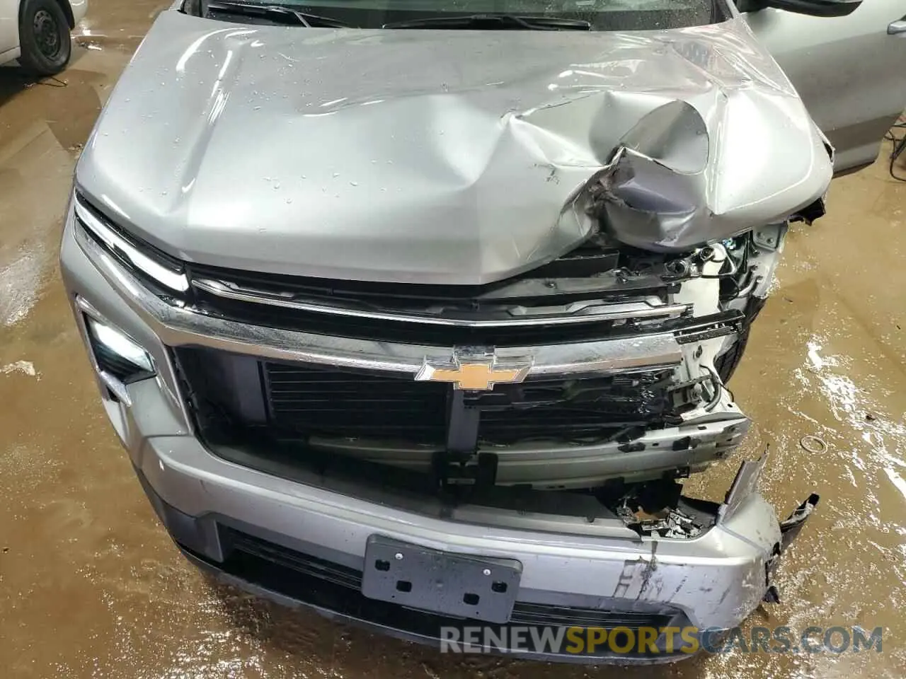 12 Photograph of a damaged car 1GNEVGRS0SJ134337 CHEVROLET TRAVERSE 2025