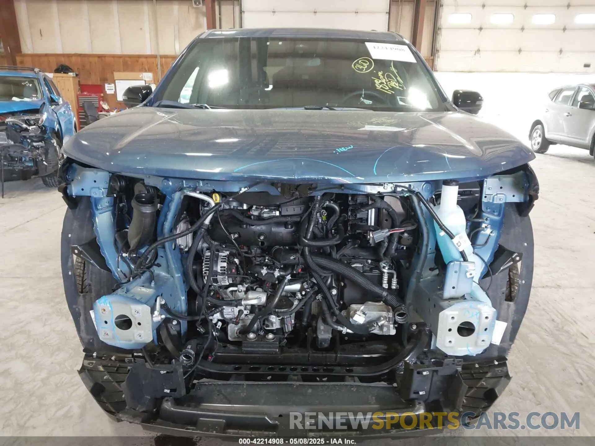 6 Photograph of a damaged car 1GNEVGRS2SJ185659 CHEVROLET TRAVERSE 2025