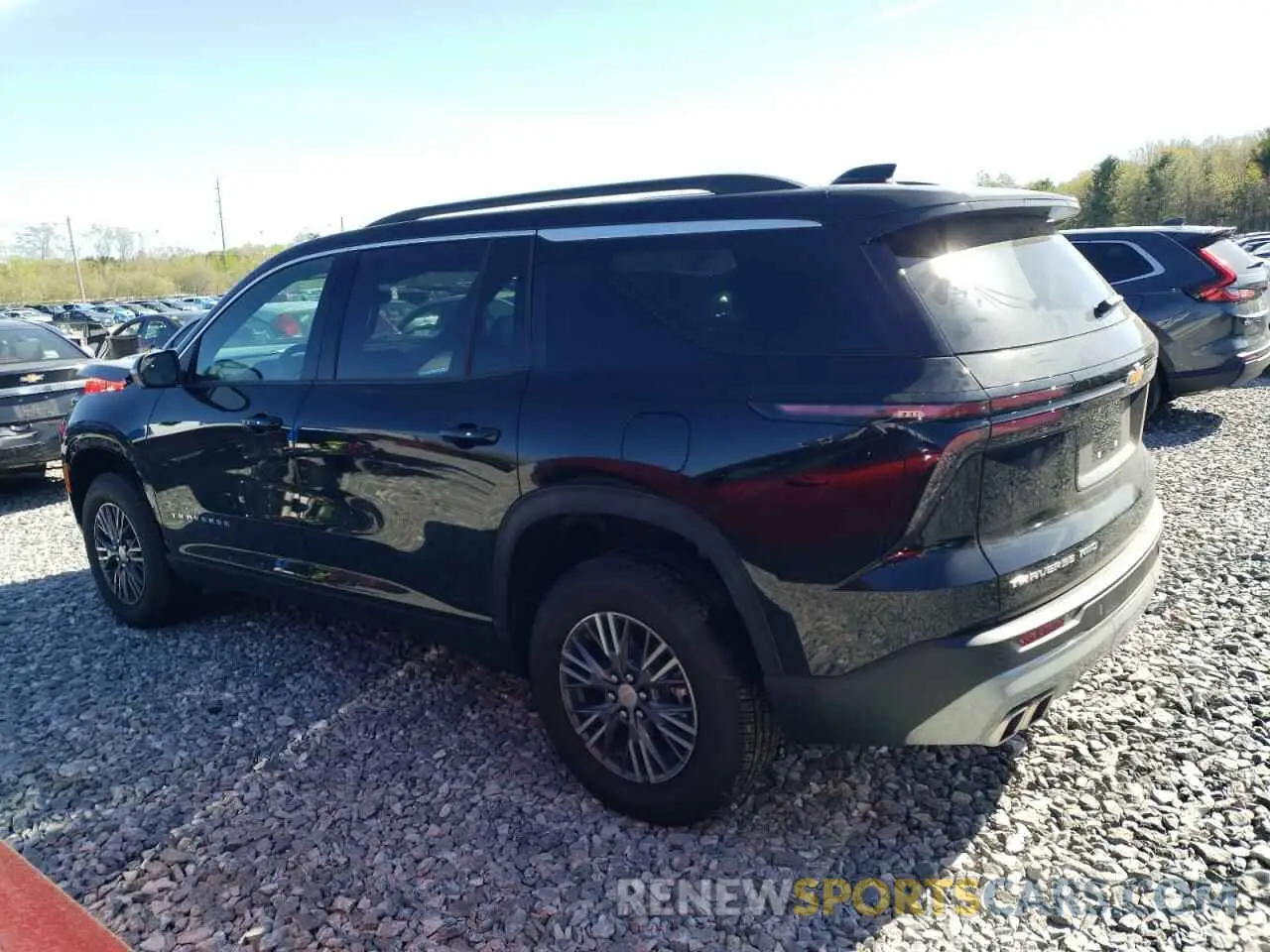 2 Photograph of a damaged car 1GNEVGRS3SJ215882 CHEVROLET TRAVERSE 2025