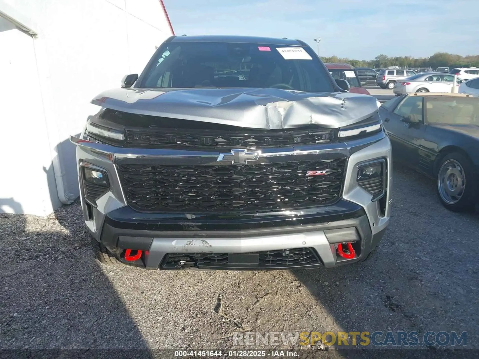 13 Photograph of a damaged car 1GNEVJRS2SJ119268 CHEVROLET TRAVERSE 2025