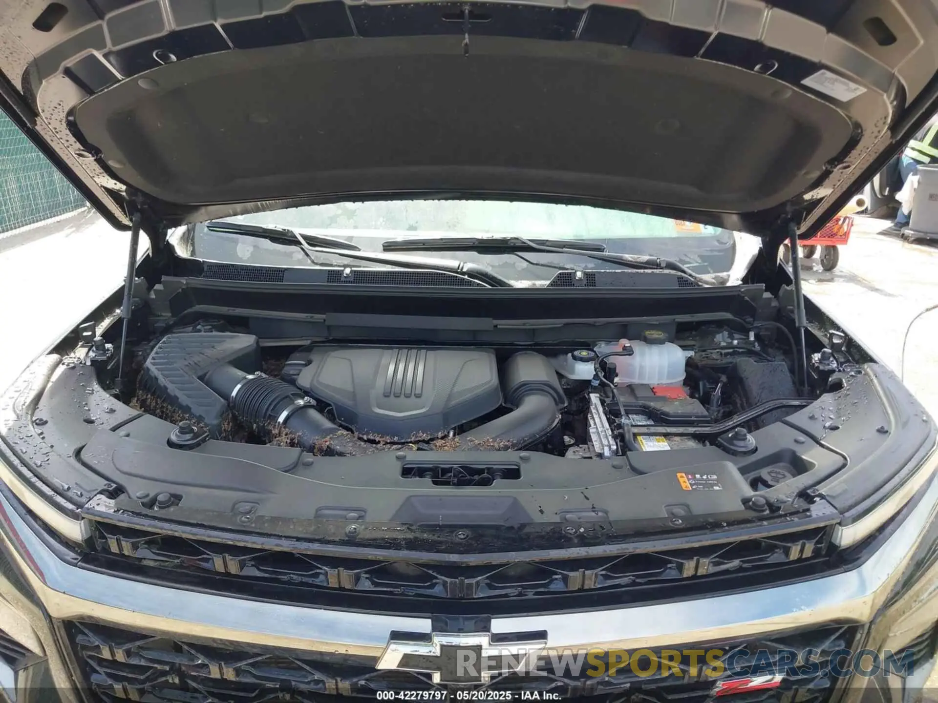 10 Photograph of a damaged car 1GNEVJRS8SJ184352 CHEVROLET TRAVERSE 2025