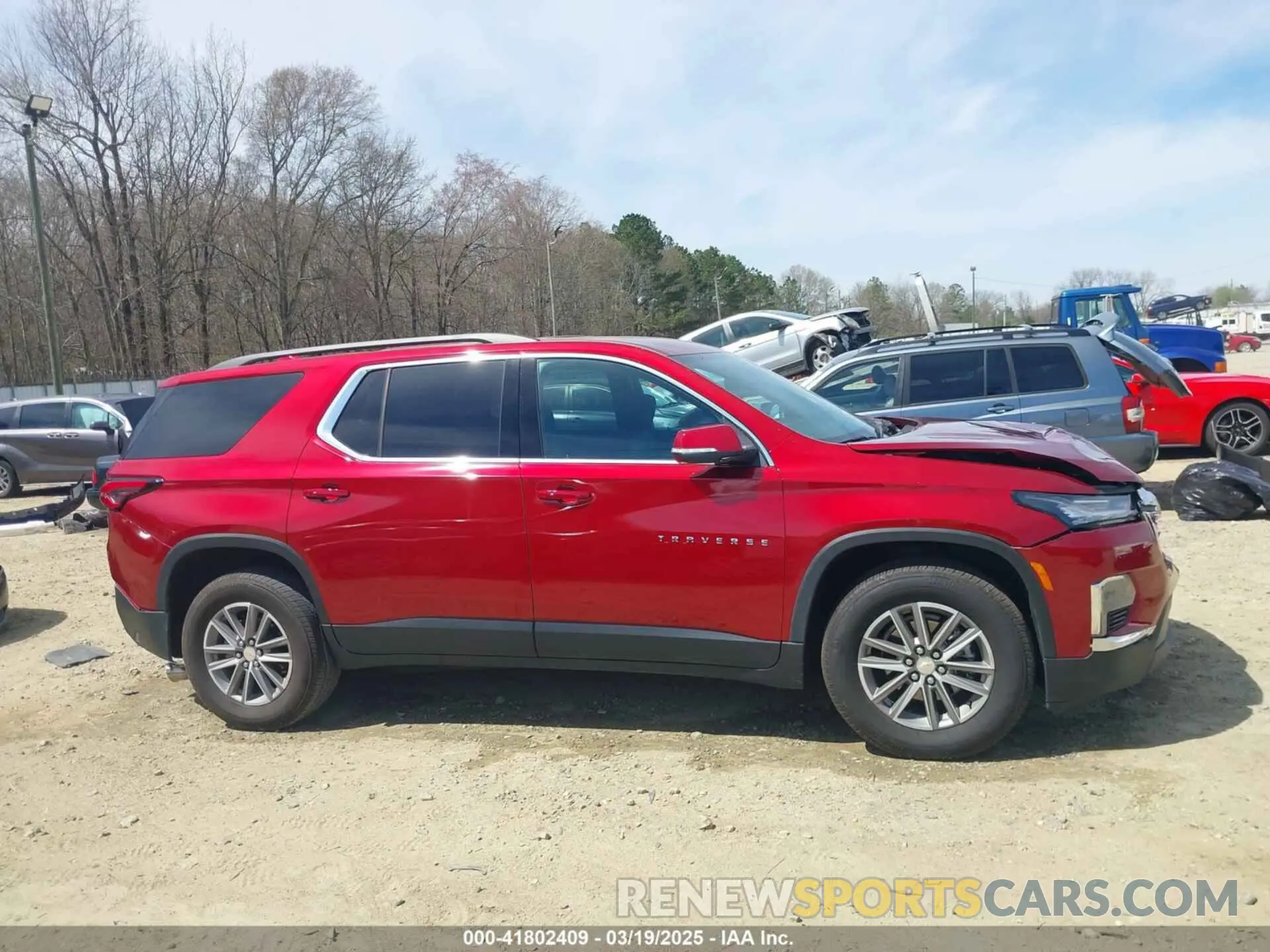 13 Photograph of a damaged car 1GNESVKW4RJ131493 CHEVROLET TRAVERSE LIMITED 2024