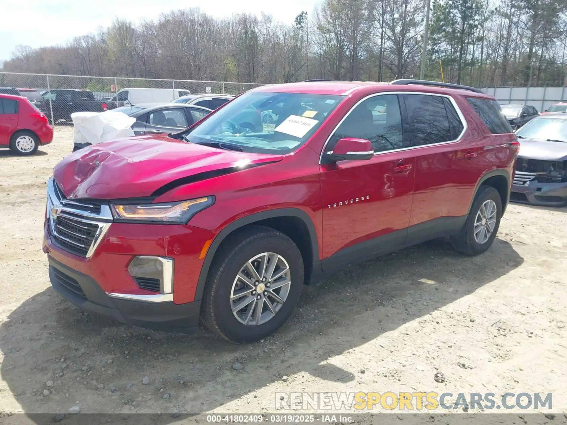 2 Photograph of a damaged car 1GNESVKW4RJ131493 CHEVROLET TRAVERSE LIMITED 2024