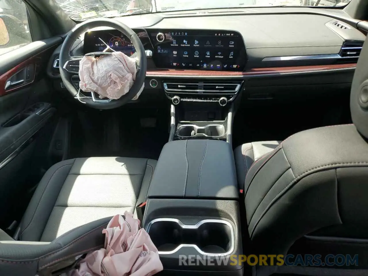 8 Photograph of a damaged car 1GNEVJRS6SJ155478 CHEVROLET TRAVERSE Z 2025