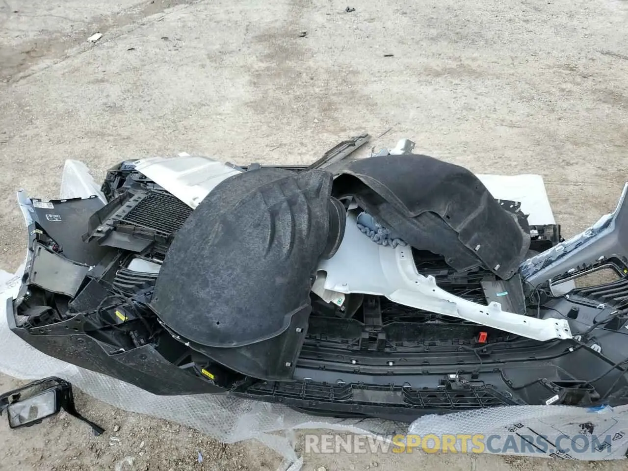 13 Photograph of a damaged car 1GNEVJRS6SJ162608 CHEVROLET TRAVERSE Z 2025