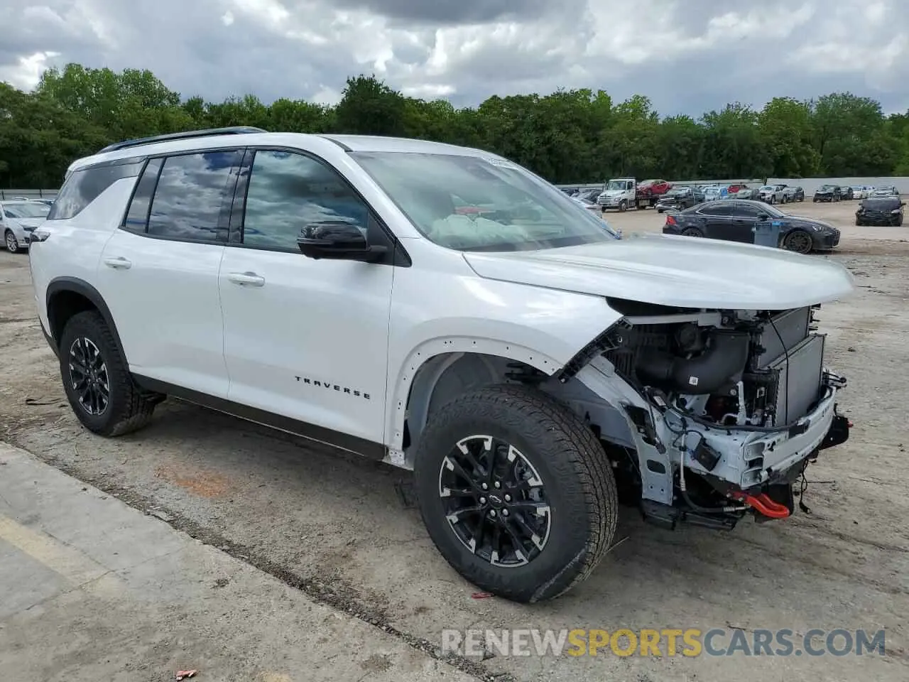 4 Photograph of a damaged car 1GNEVJRS6SJ162608 CHEVROLET TRAVERSE Z 2025